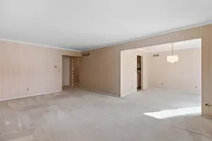 27636 E Echo Valley E, Farmington Hills, MI 48334 - Photo 13