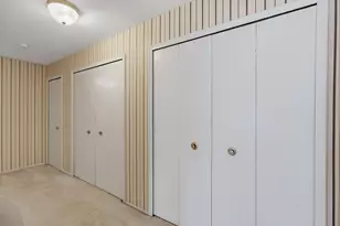 27636 E Echo Valley E, Farmington Hills, MI 48334 - Photo 15