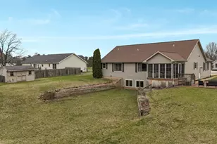 29413 Saddlebred Ln, Dowagiac, MI 49047 - Photo 27