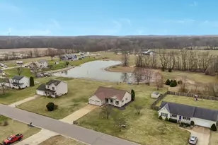 29413 Saddlebred Ln, Dowagiac, MI 49047 - Photo 3