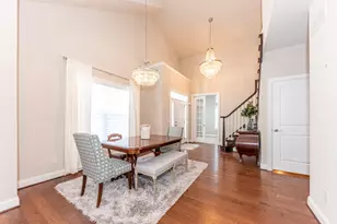 2667 Oxford Cir, Ann Arbor, MI 48103 - Photo 15