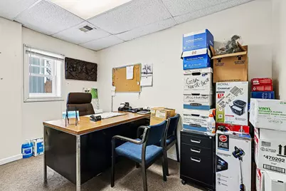 1240 Pipestone Road, Benton Harbor, MI 49022 - Photo 17