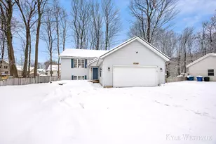 15367 Lincoln St, Grand Haven, MI 49417 - Photo 1