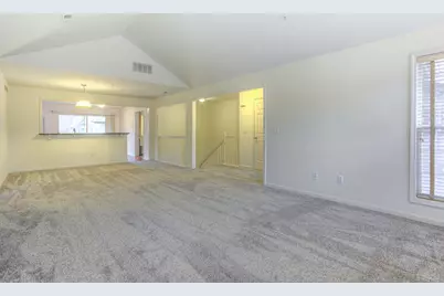 28471 Carlton Way Drive #92, Novi, MI 48375 - Photo 7