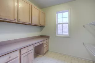 28471 Carlton Way Dr, Novi, MI 48375 - Photo 29