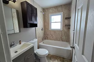 12312 Cornell St, Taylor, MI 48180 - Photo 11