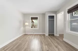 534 Humphrey St, South Haven, MI 49090 - Photo 5