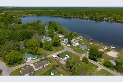 46860 Sycamore Drive, Bangor, MI 49013 - Photo 3