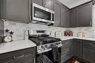 9073 W Colby Rd, Greenville, MI 48838 - Photo 9
