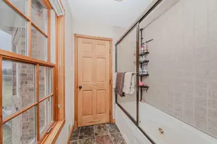 5050 Pleasant Lake Rd, Ann Arbor, MI 48103 - Photo 101
