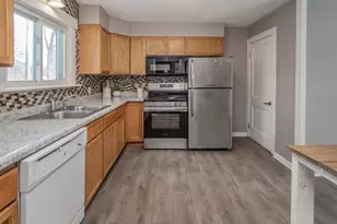 13207 Augusta Dr, Augusta, MI 49012 - Photo 3