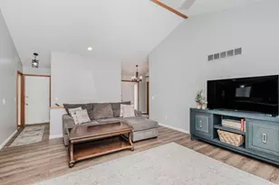 1782 Sycamore Ct, Saline, MI 48176 - Photo 13