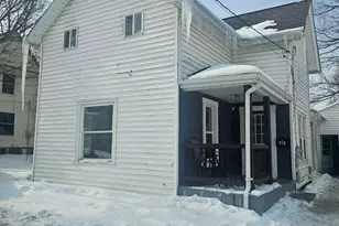 816 S Kalamazoo Ave, Marshall, MI 49068 - Photo 1