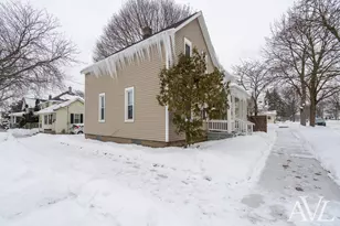 117 Deloney Ave SW, Grand Rapids, MI 49504 - Photo 21