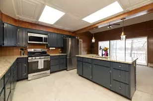 1017 Azaleamum Dr, Three Rivers, MI 49093 - Photo 23