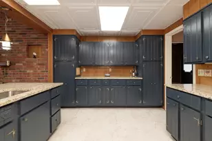 1017 Azaleamum Dr, Three Rivers, MI 49093 - Photo 23