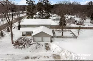 1847 Aberdeen St NE, Grand Rapids, MI 49505 - Photo 43