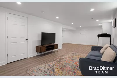 1847 Aberdeen Street NE, Grand Rapids, MI 49505 - Photo 33