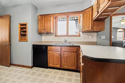 7916 Milan Oakville Road, Milan, MI 48160 - Photo 15