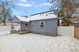 1342 Junction St, Plymouth, MI 48170 - Photo 5