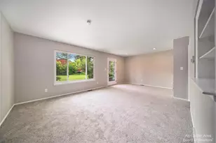 2923 Burlington Ct, Ann Arbor, MI 48105 - Photo 5