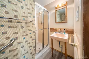 2923 Burlington Ct, Ann Arbor, MI 48105 - Photo 19