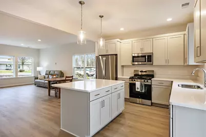 2085 Topaz Lane, Portage, MI 49002 - Photo 5