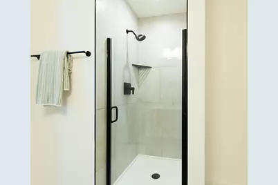 2292 Greenway Trail, Ann Arbor, MI 48104 - Photo 5