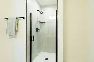 2292 Greenway Trl, Ann Arbor, MI 48104 - Photo 5