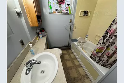 9922 Yorkshire Road, Detroit, MI 48224 - Photo 5