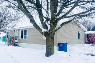 2181 Candlestone W Ct, Muskegon, MI 49442 - Photo 3