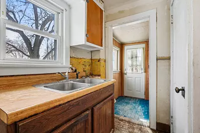 2206 Clarence Drive, Portage, MI 49002 - Photo 9