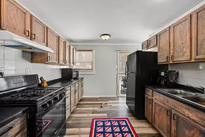 7 Riviera Drive N, Battle Creek, MI 49037 - Photo 7