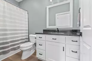 25 Hillsdale Commons Dr, Hillsdale, MI 49242 - Photo 27