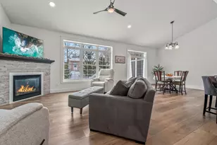 25 Hillsdale Commons Dr, Hillsdale, MI 49242 - Photo 13