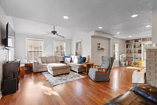 204 S Wisner St, Jackson, MI 49202 - Photo 7