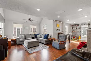 204 S Wisner St, Jackson, MI 49202 - Photo 7