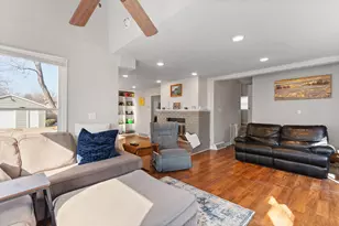 204 S Wisner St, Jackson, MI 49202 - Photo 9