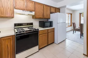 8984 S Christine Dr, Brighton, MI 48114 - Photo 17