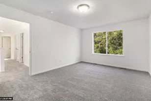 43518 S Timberview Dr, Belleville, MI 48111 - Photo 9