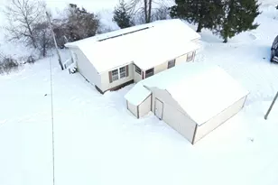 39024 47th Ave, Paw Paw, MI 49079 - Photo 5