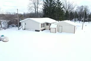 39024 47th Ave, Paw Paw, MI 49079 - Photo 7