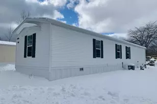 2899 N Sandy Dr, Ludington, MI 49431 - Photo 3