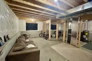 1077 Sophia St, Muskegon, MI 49442 - Photo 17