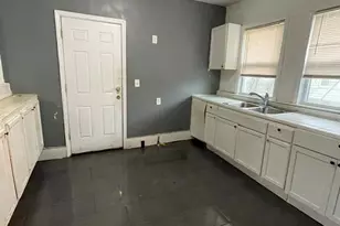 5640 Underwood Ave, Detroit, MI 48204 - Photo 9