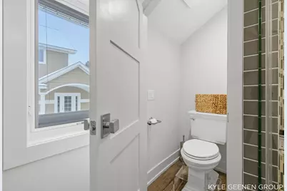 555 Locust Avenue, Holland, MI 49423 - Photo 59