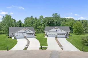 146 Ashley Ct, Brooklyn, MI 49230 - Photo 1