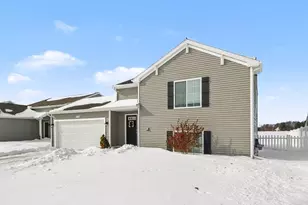 1734 Burr Pond Ln, Vicksburg, MI 49097 - Photo 3