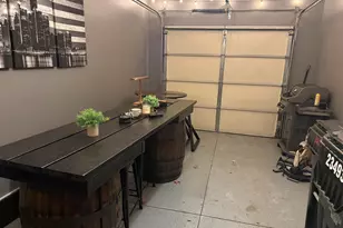 23493 Williamsburg Cir, Woodhaven, MI 48183 - Photo 31