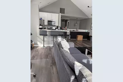 23493 Williamsburg Circle, Woodhaven, MI 48183 - Photo 9